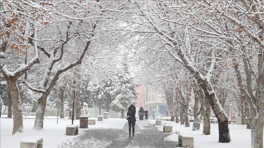Hafta sonu kar sürprizi! Sıcaklıklar 10 derece birden düşüyor, o illerde beyaz örtü görünebilir 2